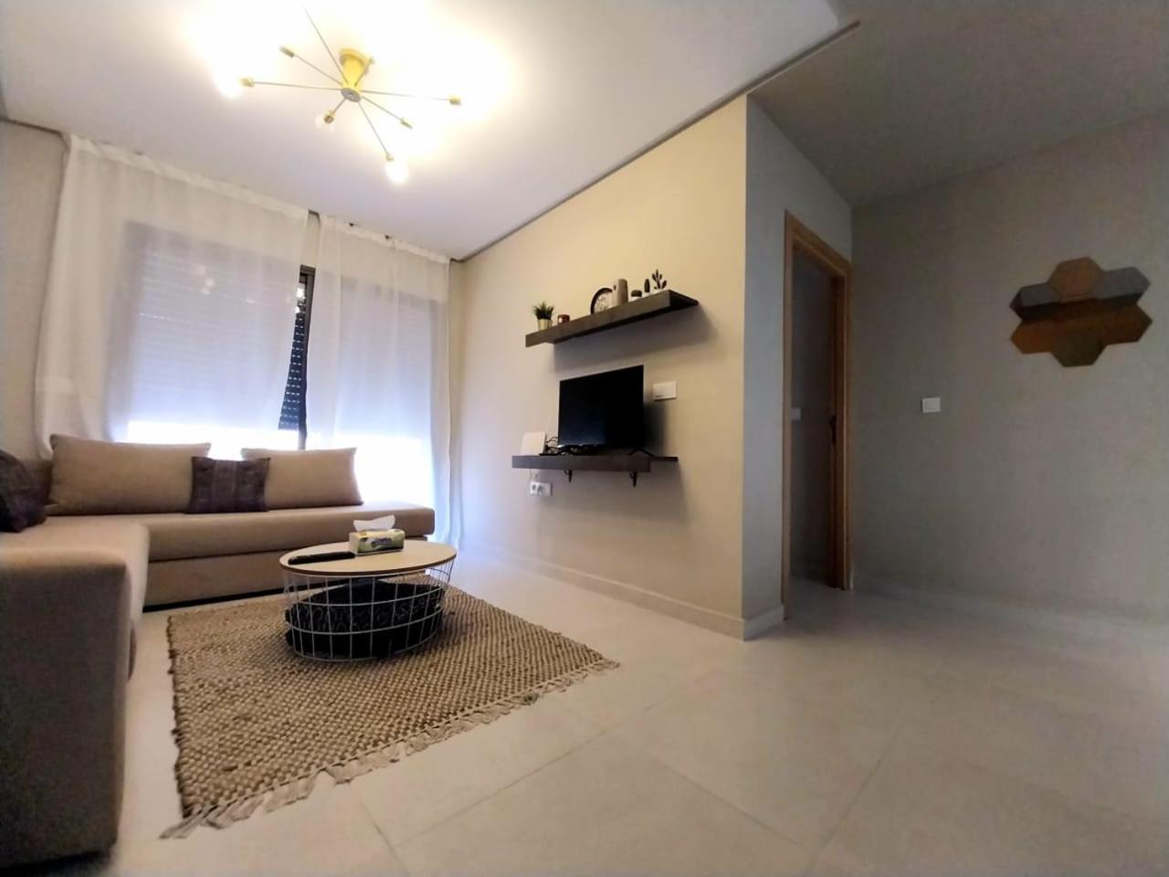 Appartement Cosy Proche Aeroport Deroua Buitenkant foto